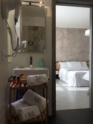 Üç Kişilik Oda, Havuz Manzaralı