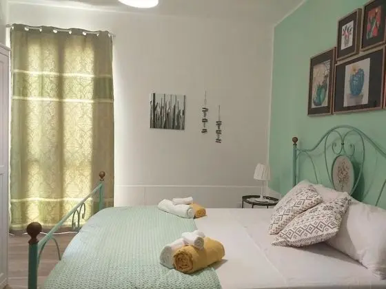 Deluxe Tek Büyük Yataklı Oda (Verde)