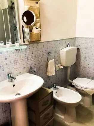 Basic Tek Kişilik Oda, 1 Tek Kişilik Yatak, Banyolu/Duşlu, Şehir Manzaralı