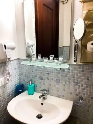 Basic Tek Kişilik Oda, 1 Tek Kişilik Yatak, Banyolu/Duşlu, Şehir Manzaralı