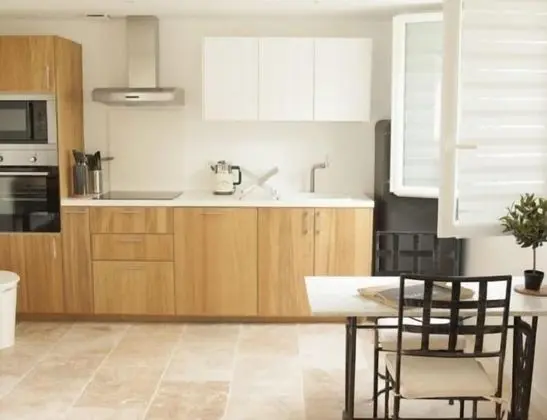 Tek Büyük Yataklı Oda, Sıcak Su Havuzu (Victoire)