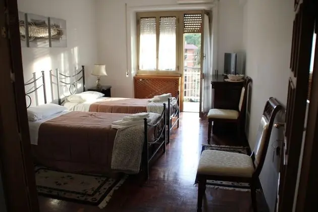 Tek Büyük veya İki Ayrı Yataklı Oda, Balkon