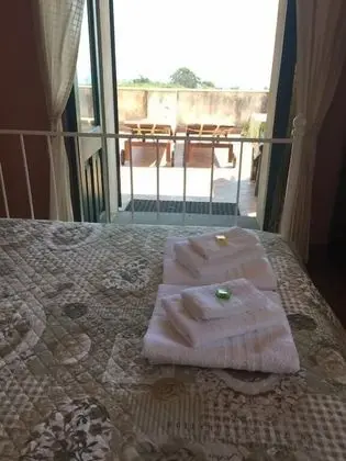 Tek Büyük Yataklı Oda, Balkon