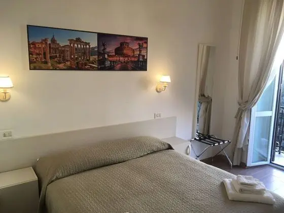 Deluxe Tek Büyük veya İki Ayrı Yataklı Oda, Balkon