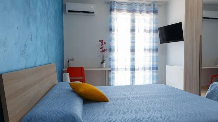 Standard Tek Büyük Yataklı Oda