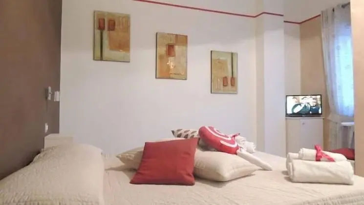 Tek Büyük Yataklı Oda