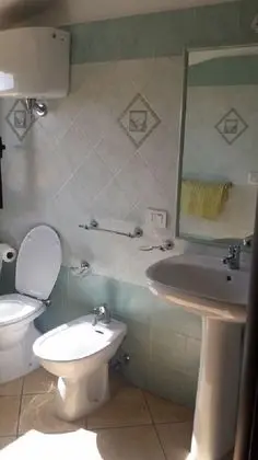 Deluxe Tek Büyük Yataklı Oda, Balkon, Deniz Manzaralı