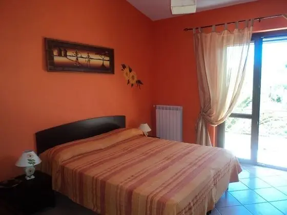Superior Tek Büyük Yataklı Oda, Balkon, Deniz Manzaralı