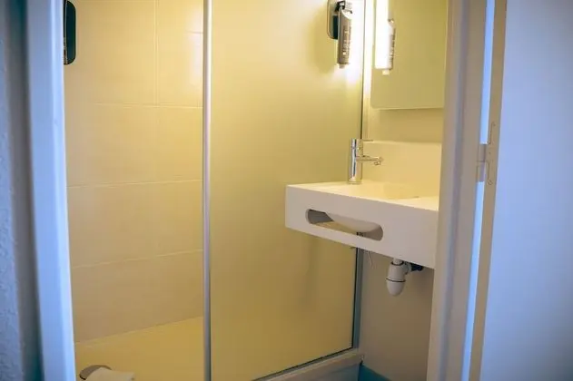 Tek Büyük Yataklı Oda, 1 Büyük (Queen) Boy Yatak