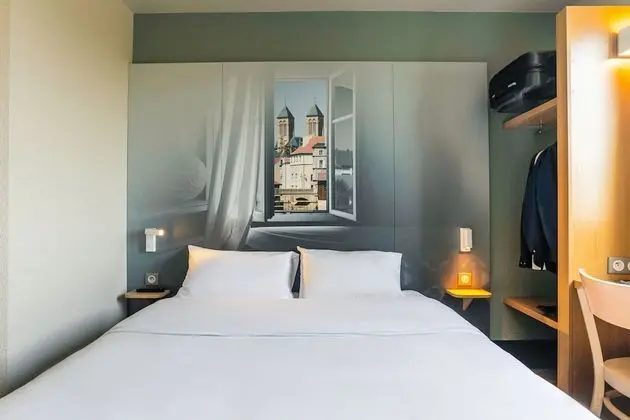 Tek Büyük Yataklı Oda, Sigara İçilmez