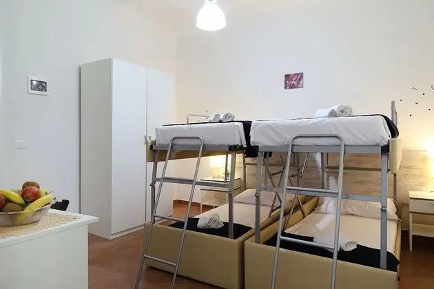 Dört Kişilik Oda