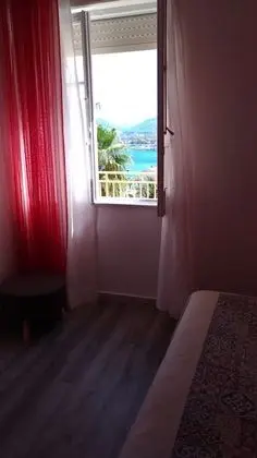 Dört Kişilik Oda (Stromboli)