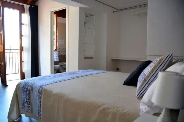 Tek Büyük Yataklı Oda (Panarea)