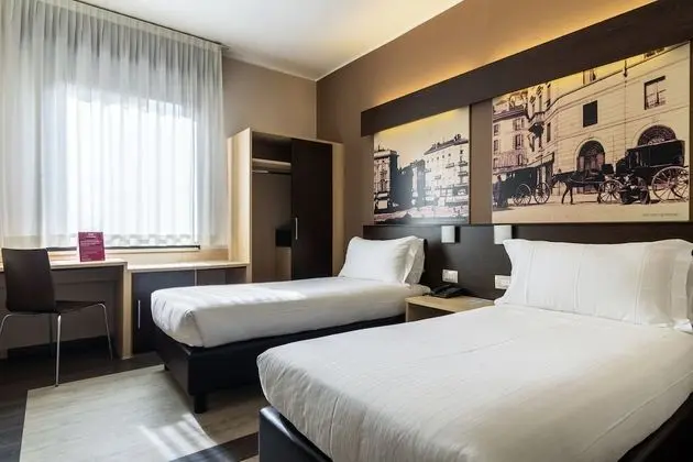 Comfort İki Ayrı Yataklı Oda