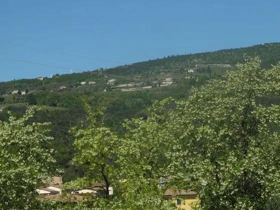 Design Tek Büyük Yataklı Oda, Banyolu/Duşlu, Dağ Manzaralı