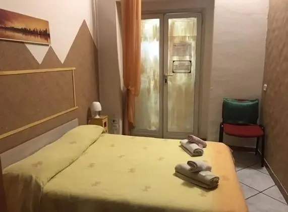 Tek Büyük Yataklı Oda, 1 Çift Kişilik Yatak, Sigara İçilmez