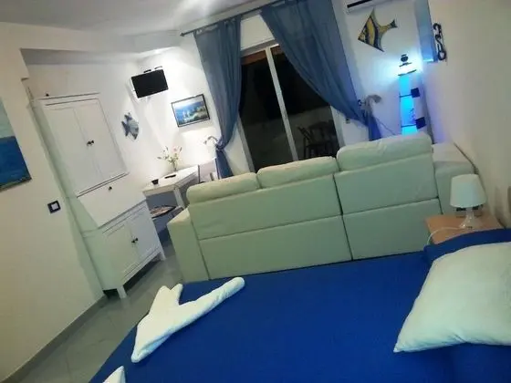 Tek Büyük Yataklı Oda