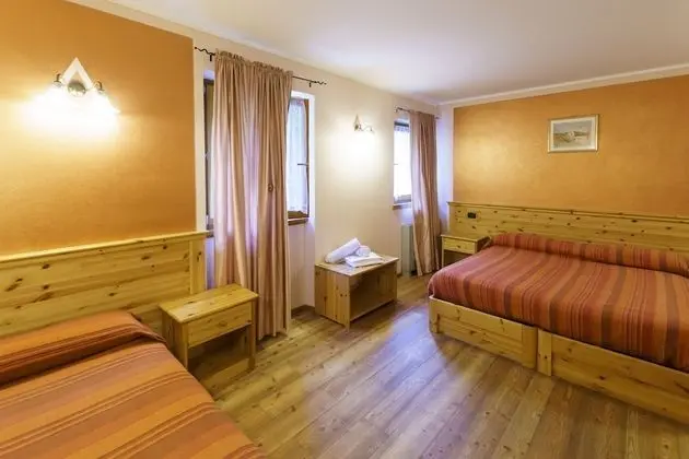 Dört Kişilik Oda, Balkon