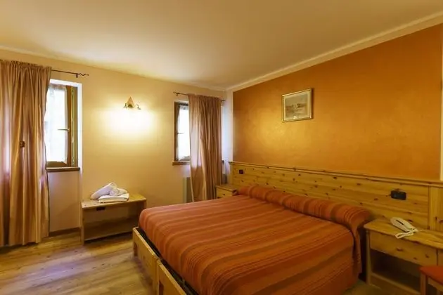 Üç Kişilik Oda, Balkon