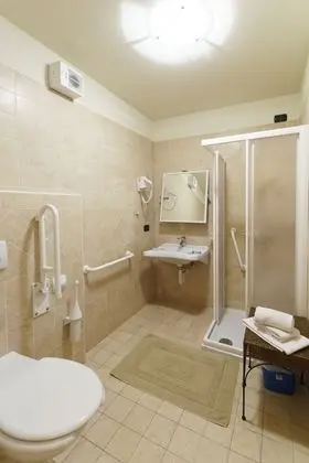 Üç Kişilik Oda, Balkon