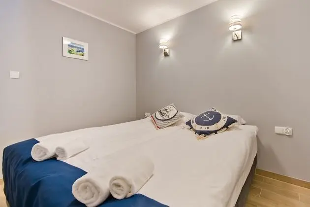 Tek Büyük veya İki Ayrı Yataklı Oda