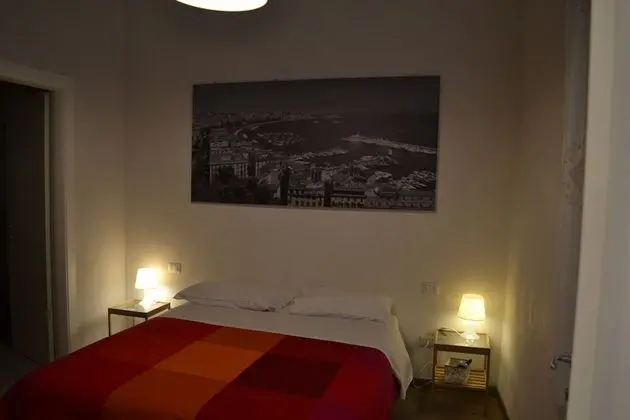 Tek Büyük Yataklı Oda, Balkon (Porta Nolana)