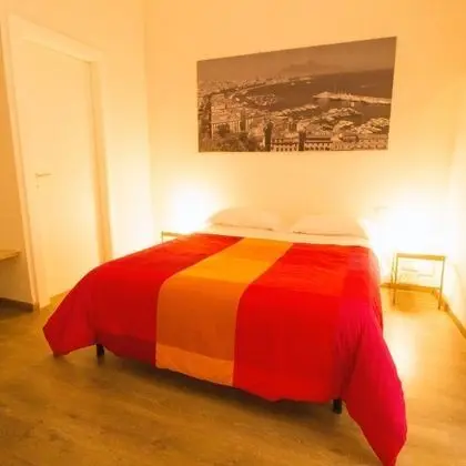 Tek Büyük Yataklı Oda, Balkon (Porta Nolana)