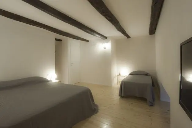 Üç Kişilik Oda (Porta Capuana)