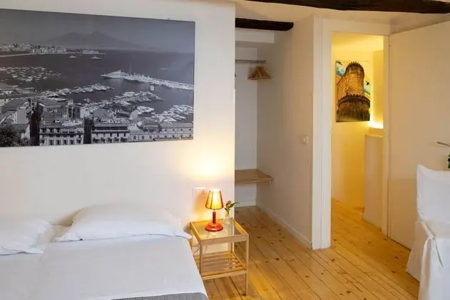 Üç Kişilik Oda (Porta Capuana)