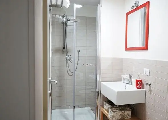 Üç Kişilik Oda (Porta Capuana)