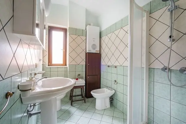 Classic Tek Büyük Yataklı Oda (GREEN)