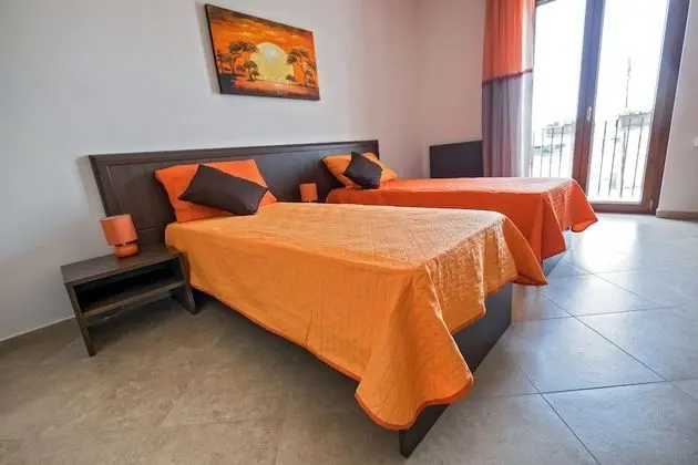 Deluxe Tek Büyük veya İki Ayrı Yataklı Oda, Sigara İçilmez