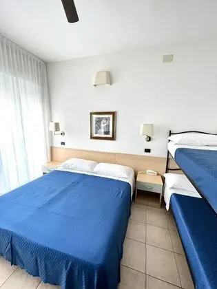 Dört Kişilik Oda