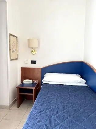 Tek Kişilik Oda