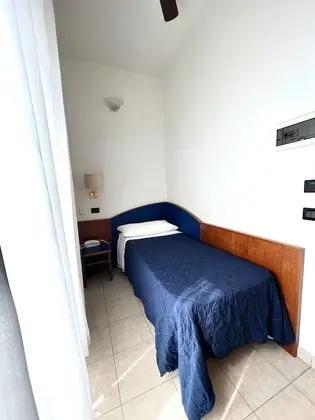 Tek Kişilik Oda