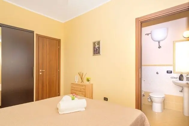 Economy Tek Büyük Yataklı Oda