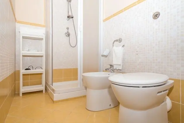 Economy Tek Büyük Yataklı Oda