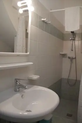 Büyük Yataklı Tek Kişilik Oda, 1 Çift Kişilik Yatak, Sigara İçilmez