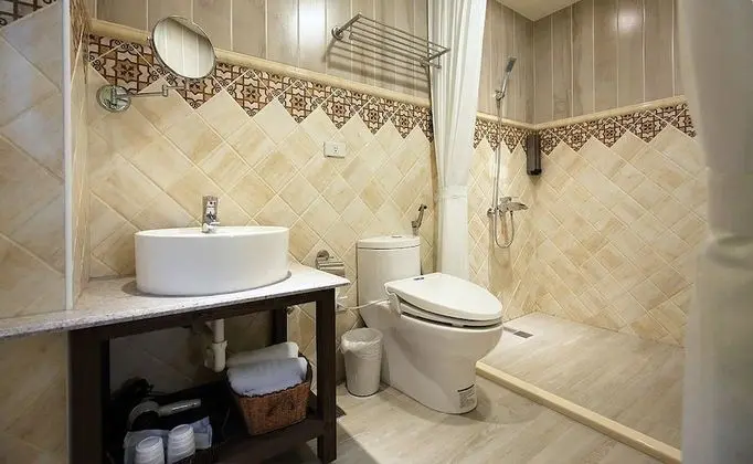 Club Tek Büyük Yataklı Oda