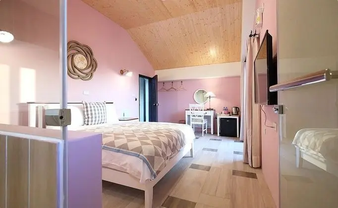 Romantic Tek Büyük Yataklı Oda