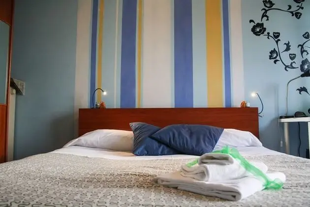 Standard Dört Kişilik Oda, 1 Çift Kişilik Yatak ve Çekyat, Balkon, Şehir Manzaralı