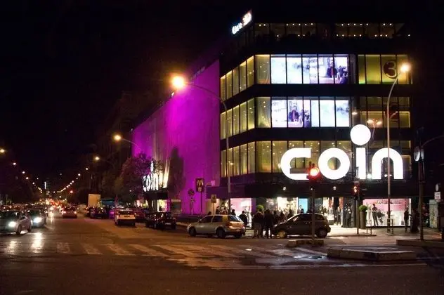 Standard Dört Kişilik Oda, 1 Çift Kişilik Yatak ve Çekyat, Balkon, Şehir Manzaralı