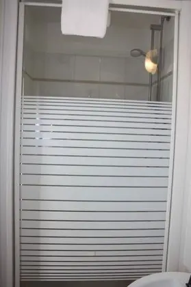 Standard Tek Büyük Yataklı Oda, 1 Çift Kişilik Yatak, Bahçe Manzaralı