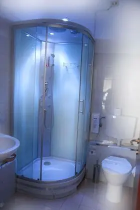 Standard Tek Büyük veya İki Ayrı Yataklı Oda, 1 Yatak Odası