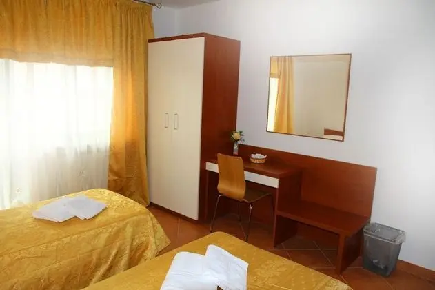 Üç Kişilik Oda, Özel Banyo