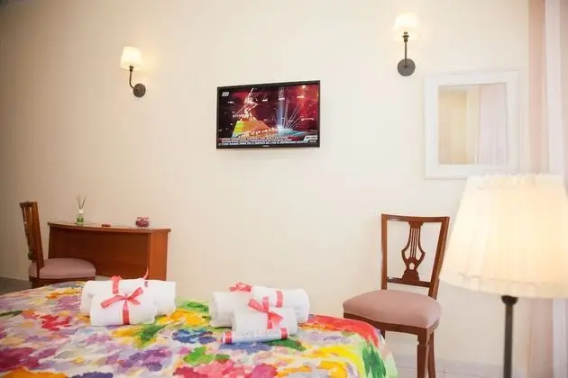 Romantic Tek Büyük Yataklı Oda