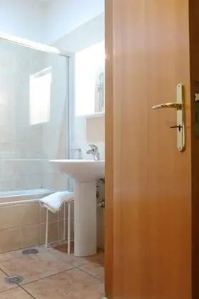 Tek Büyük veya İki Ayrı Yataklı Oda, 1 Çift Kişilik Yatak, Şehir Manzaralı