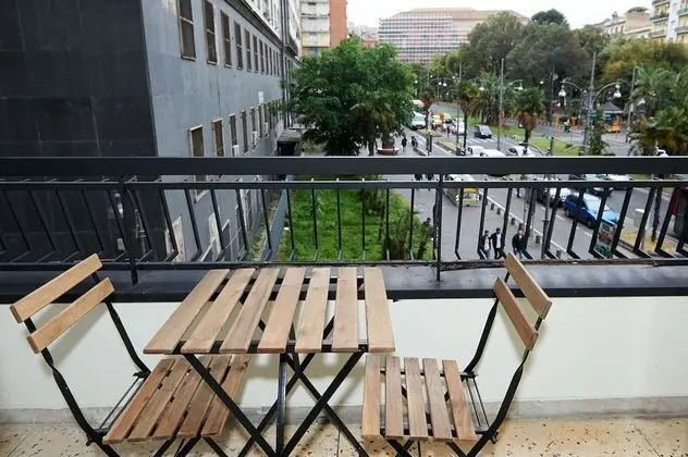 Deluxe Tek Büyük Yataklı Oda (2)