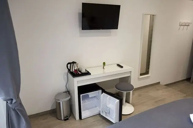 Deluxe Tek Büyük Yataklı Oda (2)