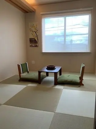 Oda, Ortak Banyo (6 tatami)